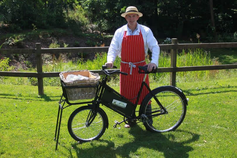 Nige Thomas with his 1947 butcher's bike